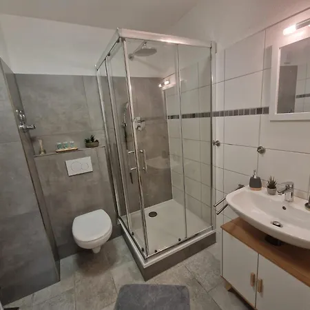 Dehome - Enjoy - By Station Appartement *