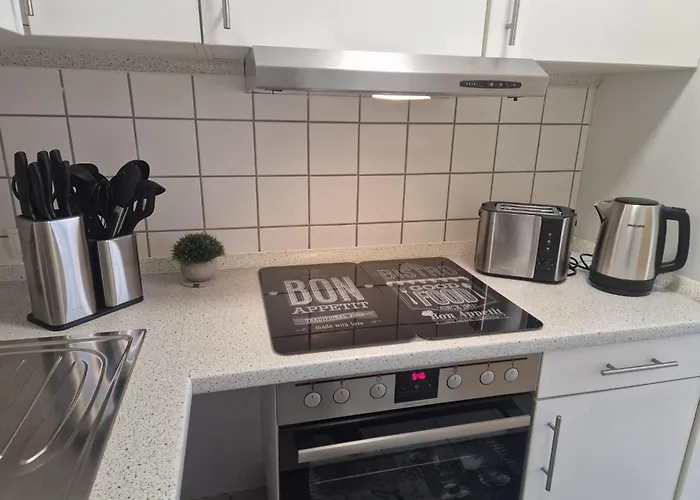 Dehome - Enjoy - By Station 아파트 *